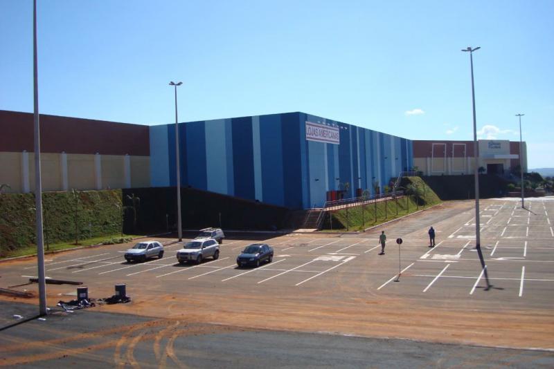 SHOPPING CENTER – COBERTURA METÁLICA – SHOPPING BURITI ÁGUAS LINDAS